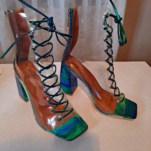 CAPE ROBBIN MERMAID DRAGON HEELS 6.5  m CLEAR